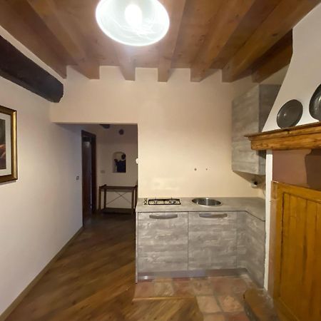 شقة Loggia Vobarno الغرفة الصورة